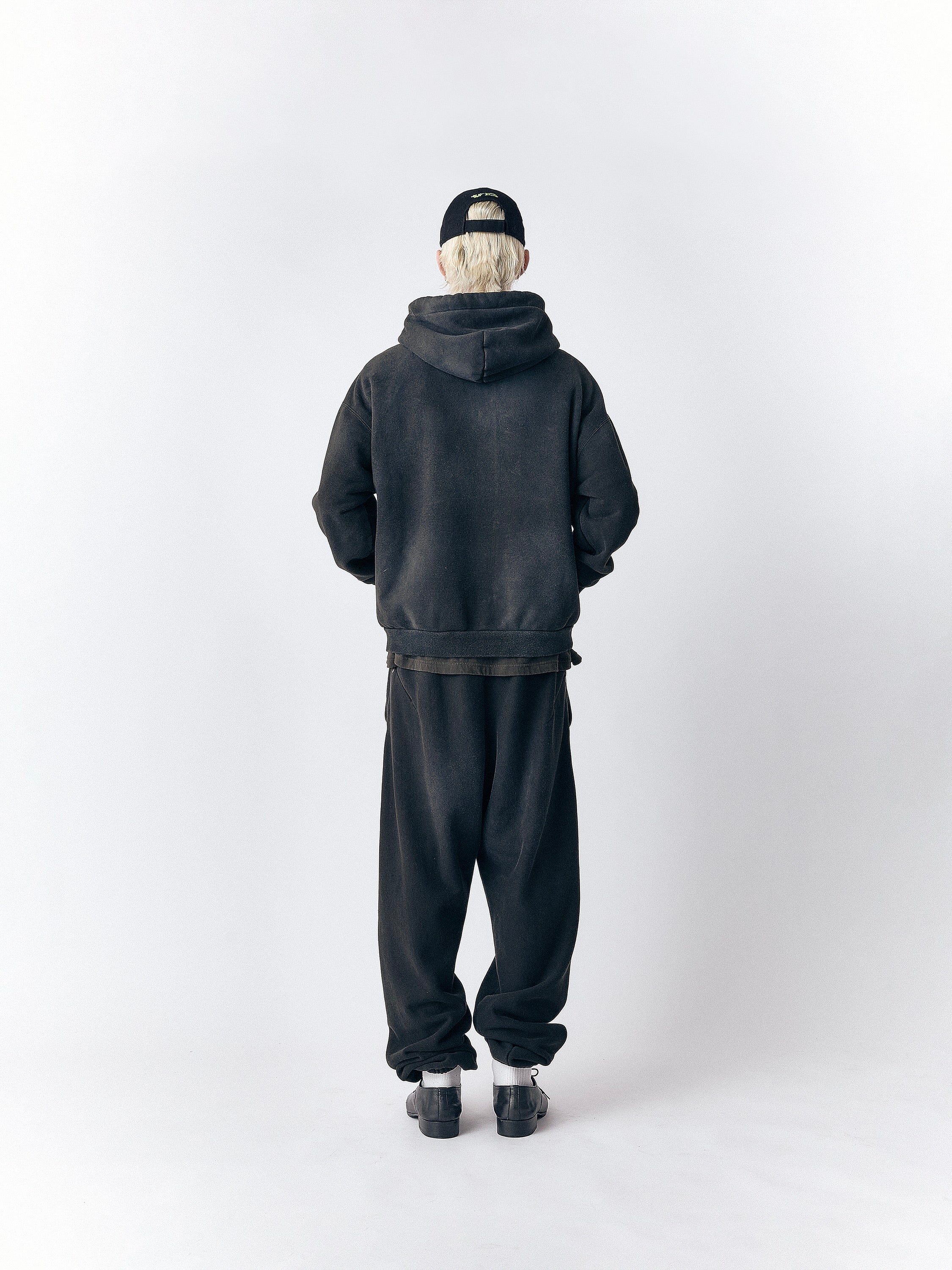 AXEL SUNFADED CHIRAL VD HOODIE IN SUPIMA COTTON - Image 6