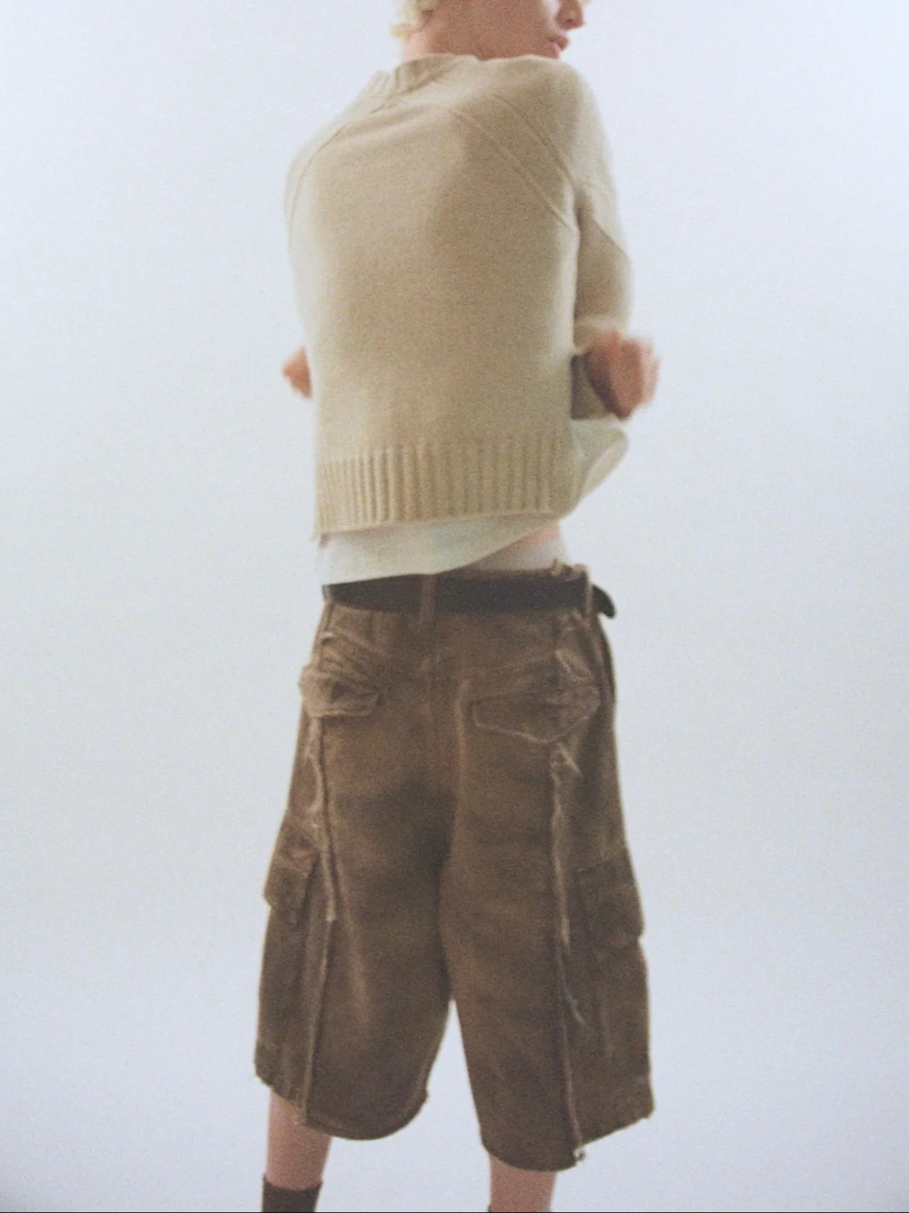 DAX DESTROYED AFFIX CARGO SHORTS IN BRUSHED COTTON - Image 3