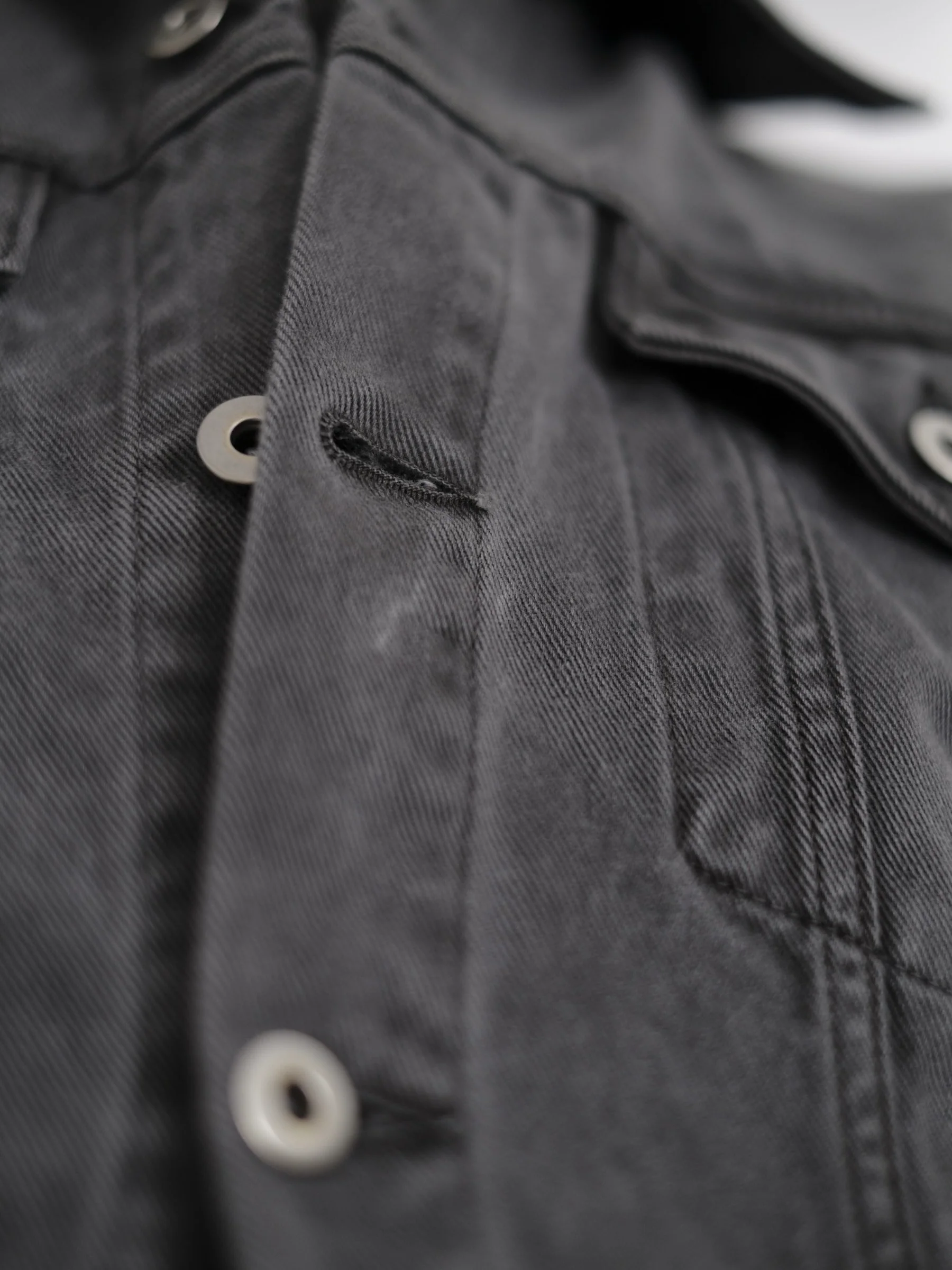 GREY UNEVEN DYE TYPE III DENIM JACKET - Image 6