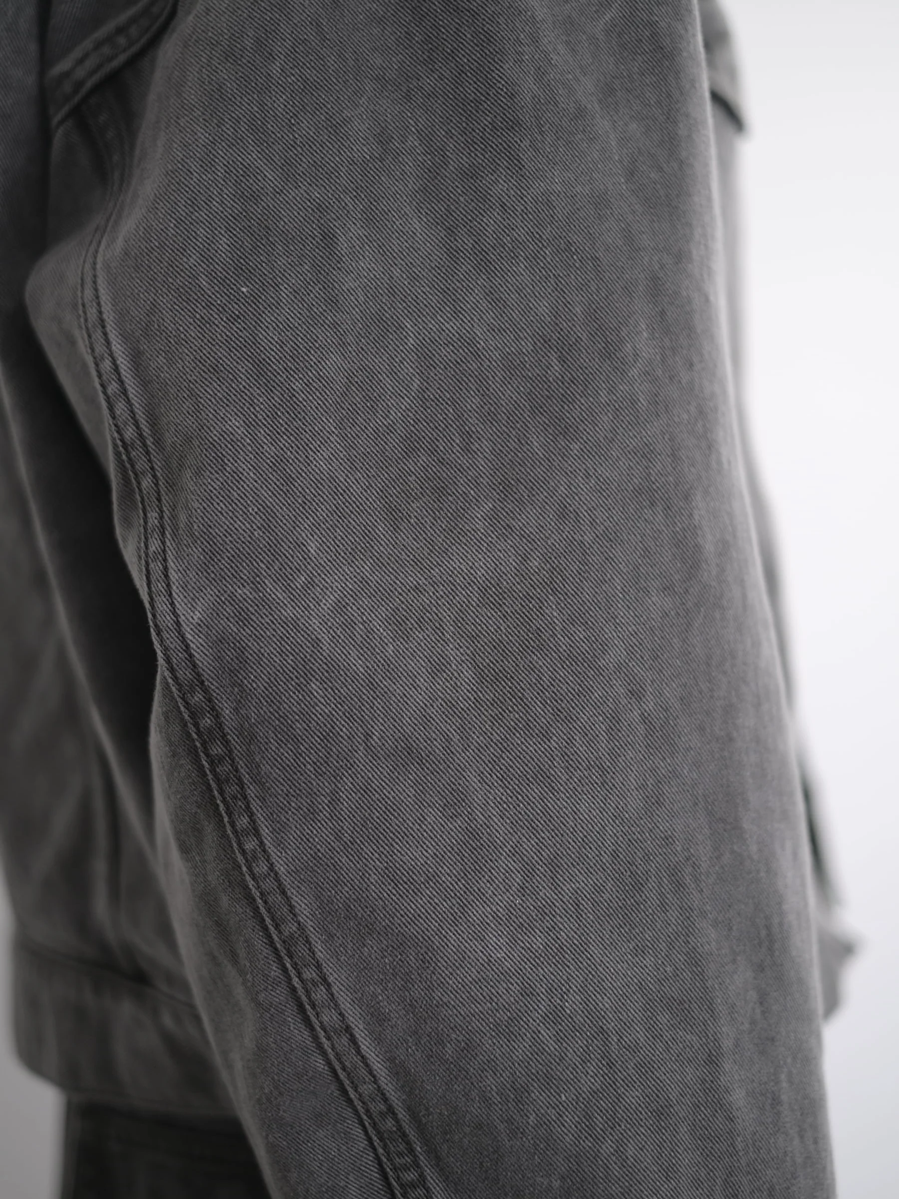 GREY UNEVEN DYE TYPE III DENIM JACKET - Image 7