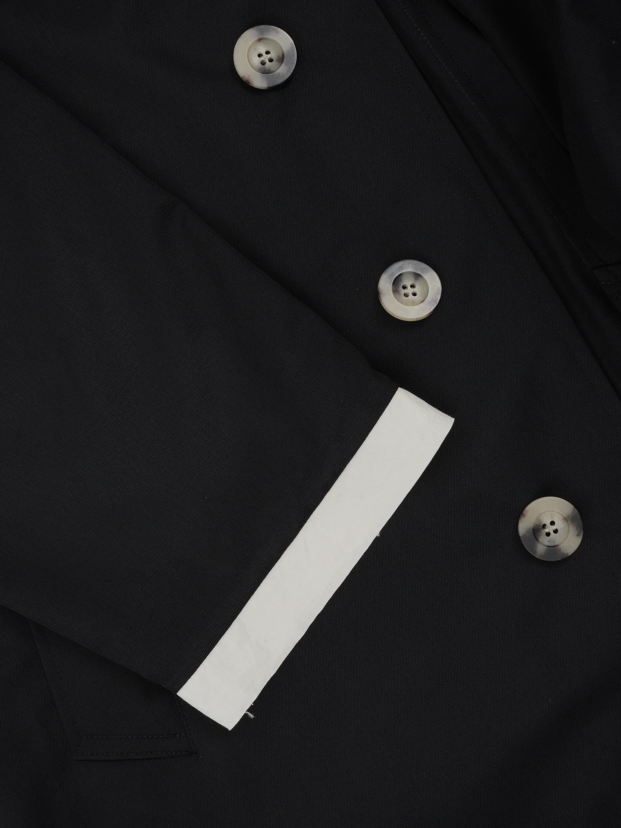The “Lien” Virgin Wool Coat in matte black - Image 6